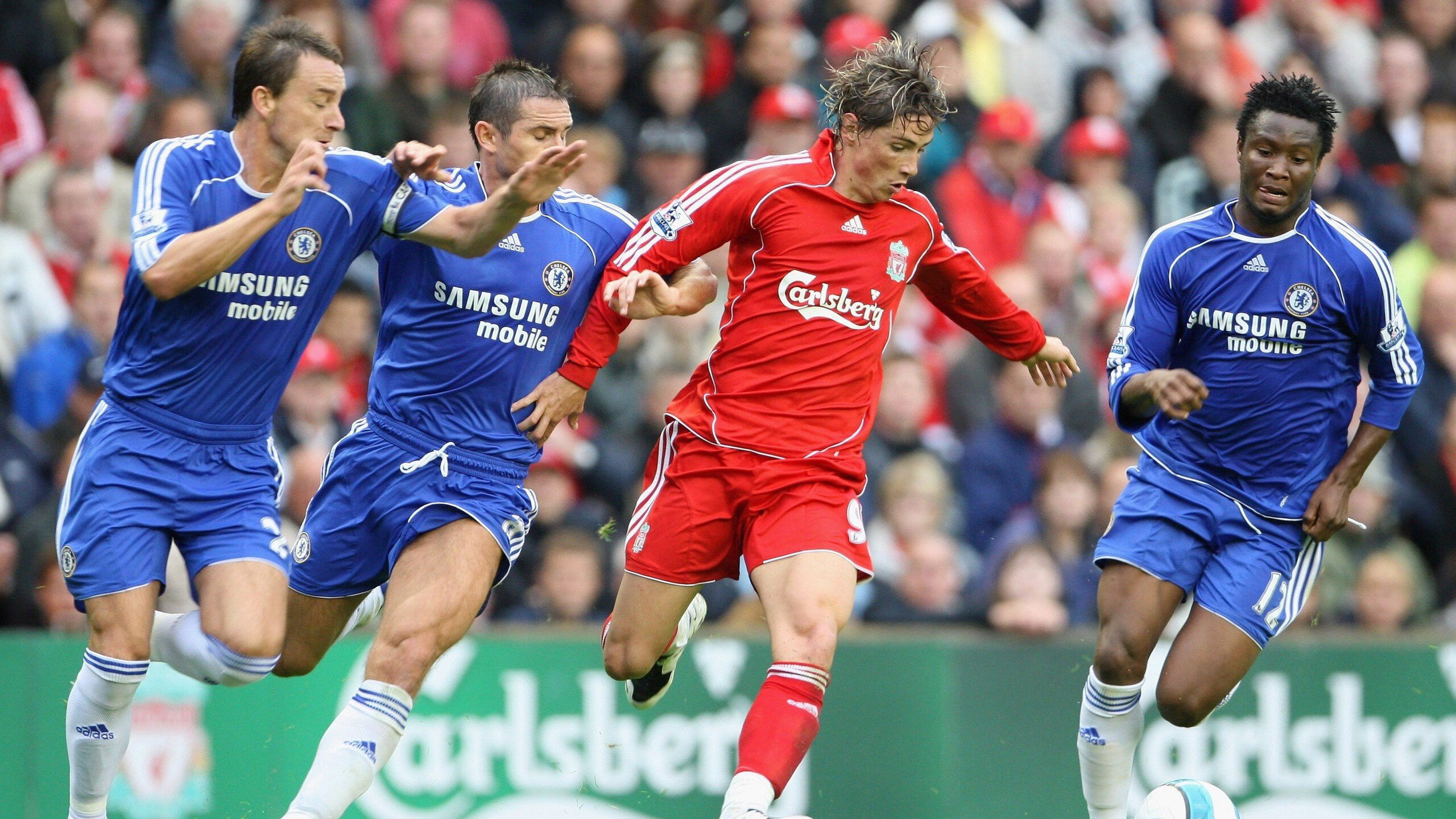 开云官网-莱万大场面先生,当圣西罗的灯光照亮,他便是欧联杯的裁决者 第2张 开云官网-莱万大场面先生,当圣西罗的灯光照亮,他便是欧联杯的裁决者 第2张